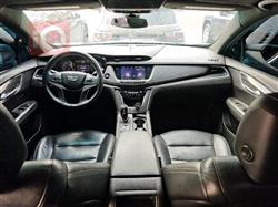 كاديلاك XT5